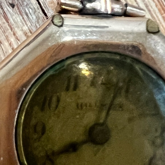 hallmark vintage watch- running - Picture 2 of 6